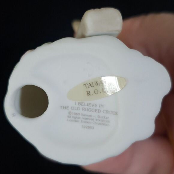 Vtg 1989 Precious Moments "I Believe In the Old Rugged Cross" Porcelain Ornament - Picture 7 of 13